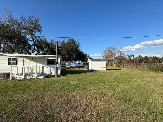 $145,500 | 825 County Road 481, Lake Panasoffkee, FL 33538