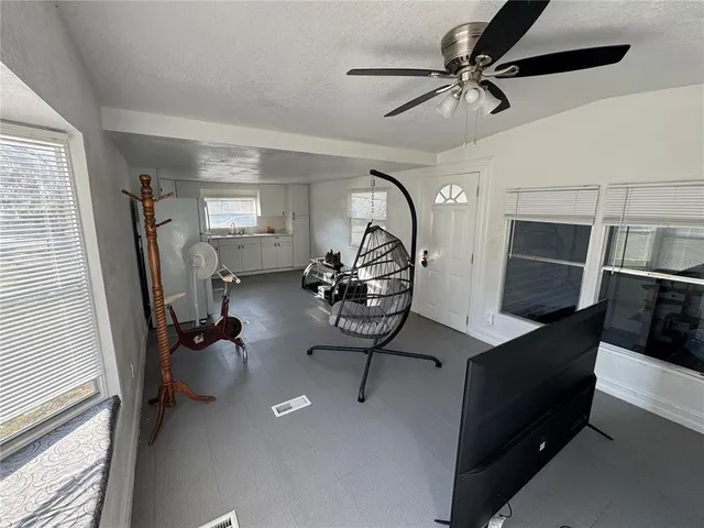 $145,500 | 825 County Road 481, Lake Panasoffkee, FL 33538