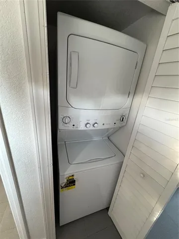 $145,500 | 825 County Road 481, Lake Panasoffkee, FL 33538