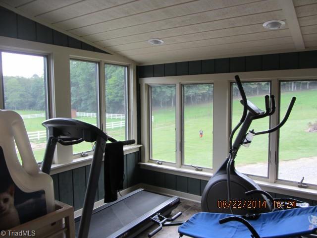 1140 Matthews Road Pilot Mountain, NC 27041 - Photo 17 of 28 Gallery Image 17
