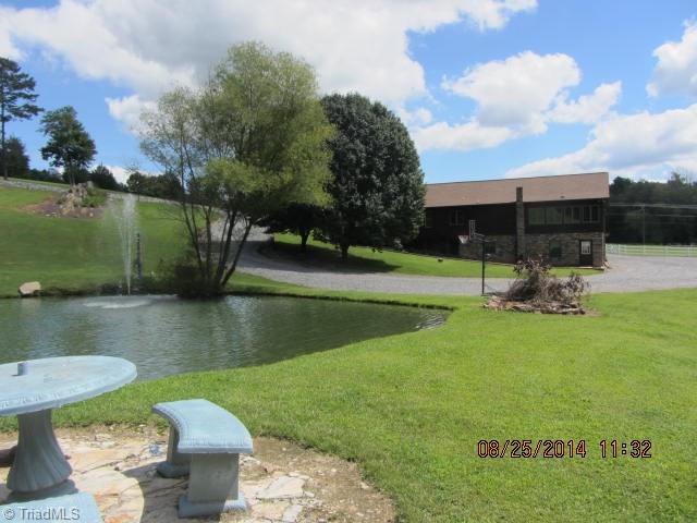 1140 Matthews Road Pilot Mountain, NC 27041 - Photo 25 of 28 Gallery Image 25