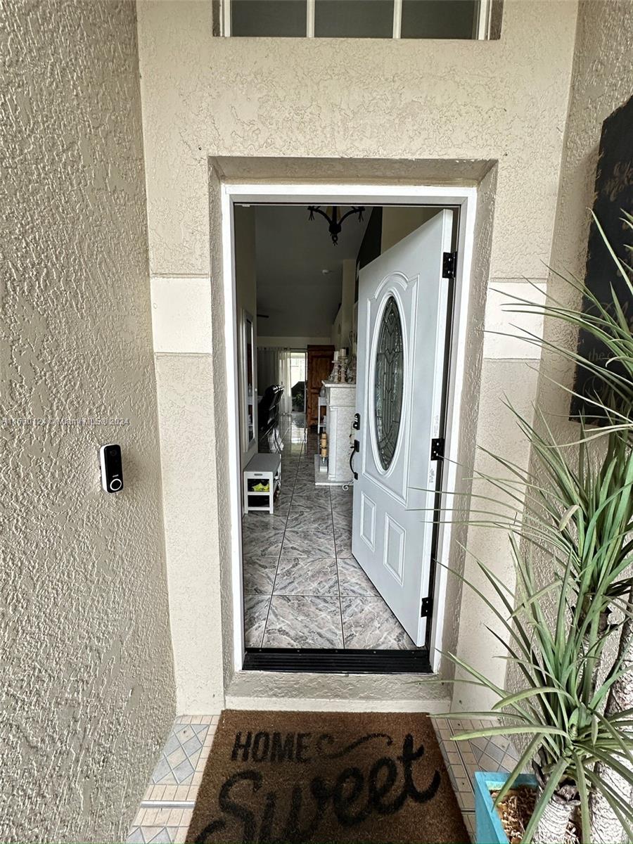 5421 Watson Road Riverview, FL 33578 - Photo 8 of 62