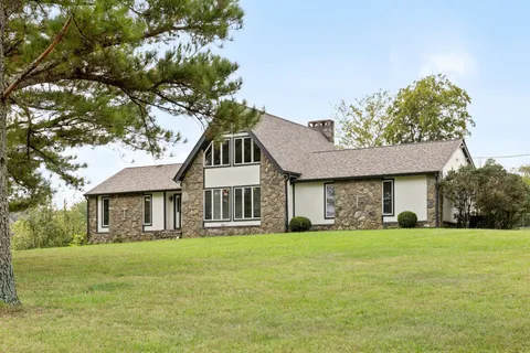 $925,000 | 1759 Fry Road, Thompson's Station, TN 37179