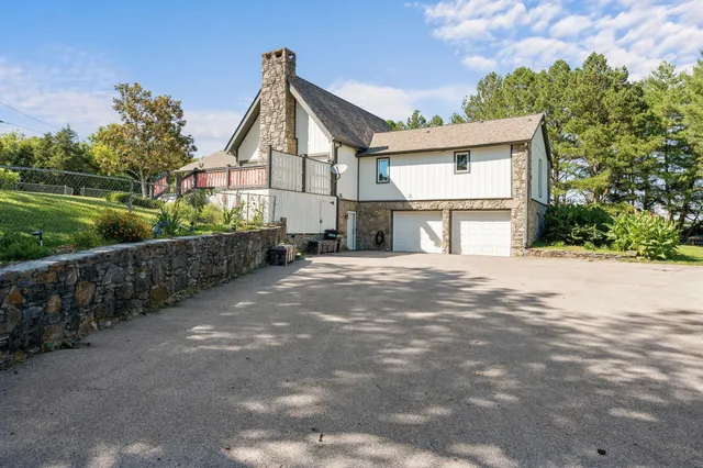 $925,000 | 1759 Fry Road, Thompson's Station, TN 37179