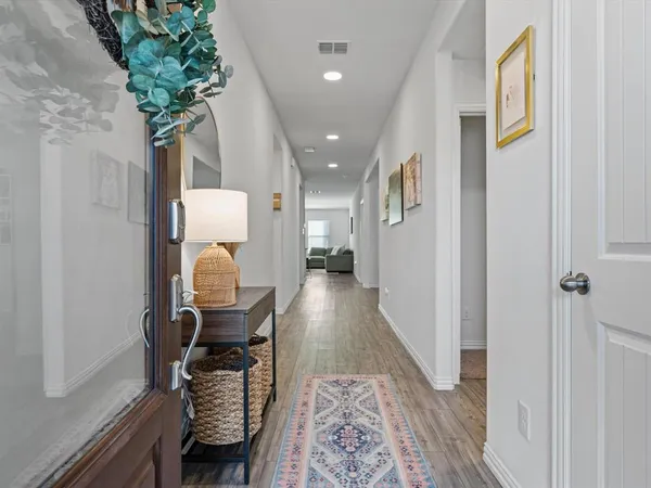 $2,450 | 6202 Halton Dr., Aubrey, TX 76227