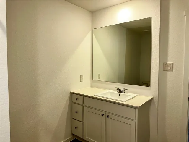 $1,750 | 2105 Sulky Lane, Aubrey, TX 76227