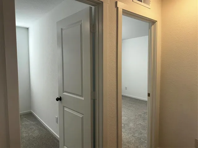 $1,750 | 2105 Sulky Lane, Aubrey, TX 76227