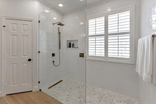 $925,000 | 31 Brywood Place, The Woodlands, TX 77382