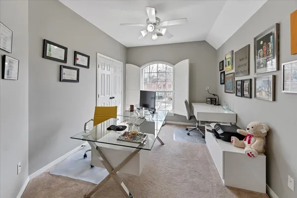 $925,000 | 31 Brywood Place, The Woodlands, TX 77382