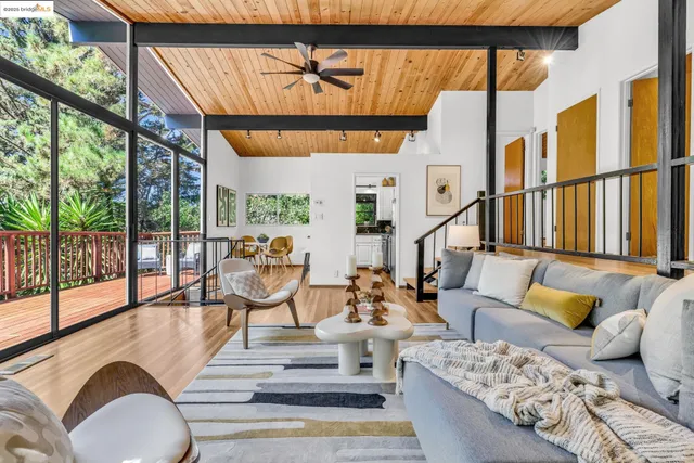 $849,000 | 2211 Arrowhead Drive, Oakland, CA 94611