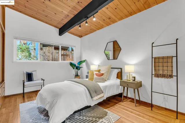 $849,000 | 2211 Arrowhead Drive, Oakland, CA 94611