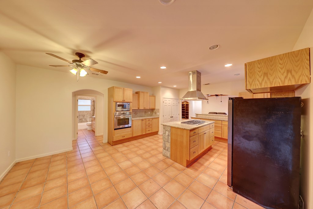 203 Rimrock Circle West Ingram, TX 78025 - Photo 11 of 23