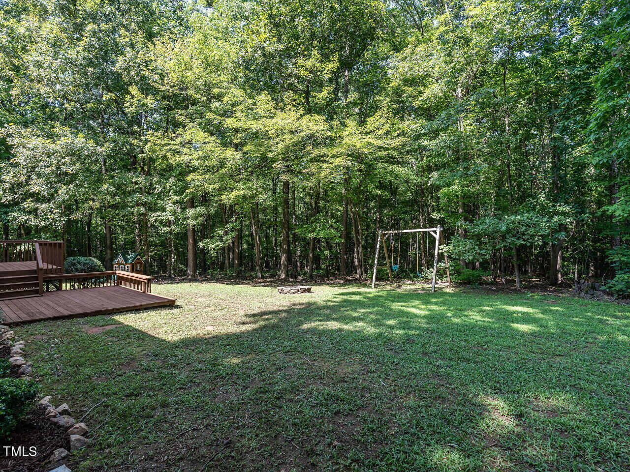 1001 Highlander Drive Raleigh, NC 27603 - Photo 26 of 35 029-1280x960-backyard