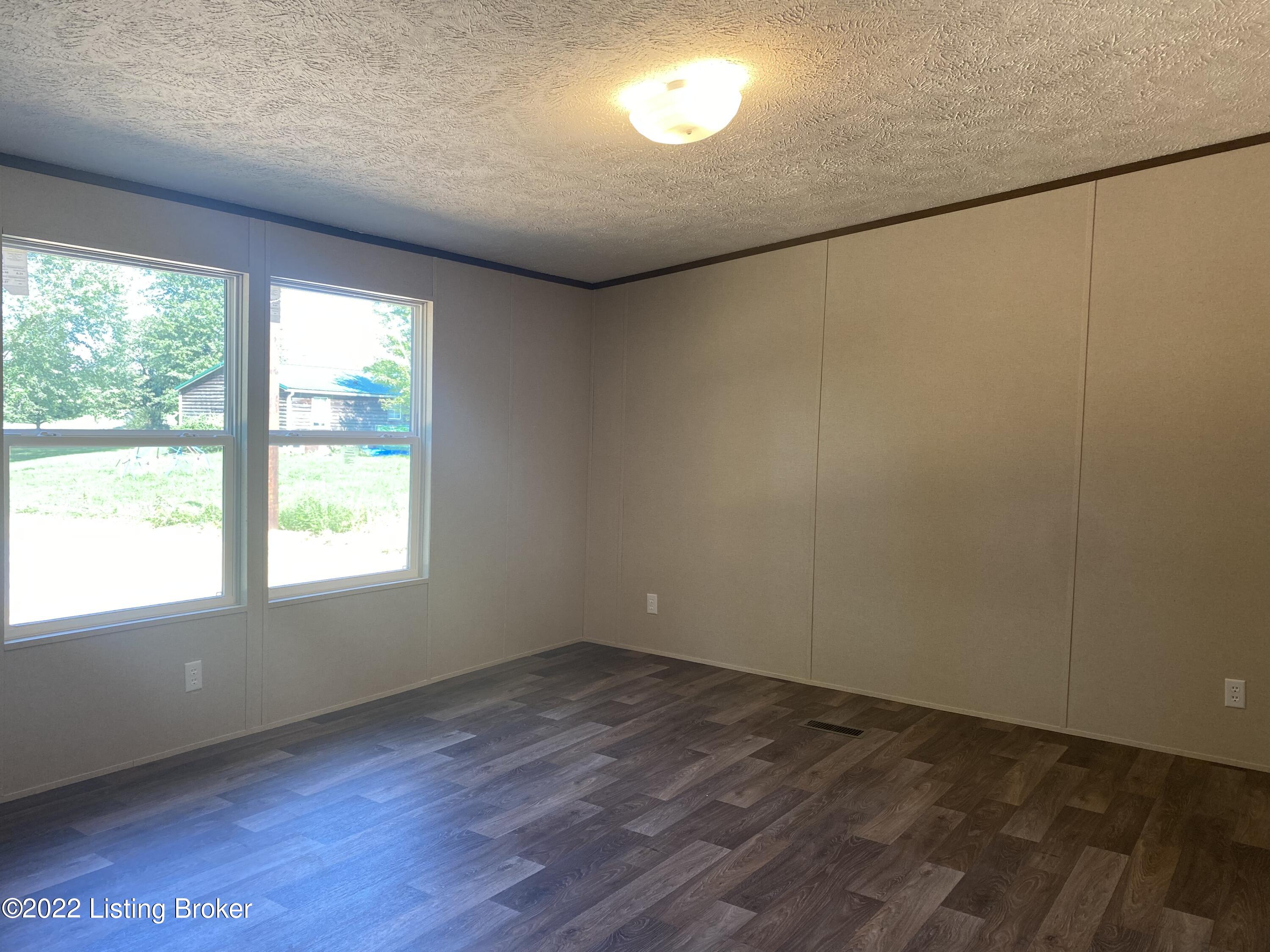 1567 Rock Ridge Road Brandenburg, KY 40108 - Photo 16 of 32 06220CA2-922C-4A1E-B3D7-75C164984182