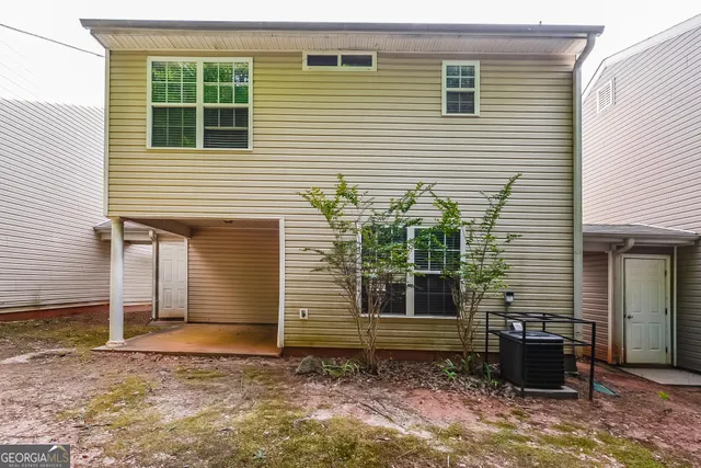 $1,555 | 203 London Drive, McDonough, GA 30253
