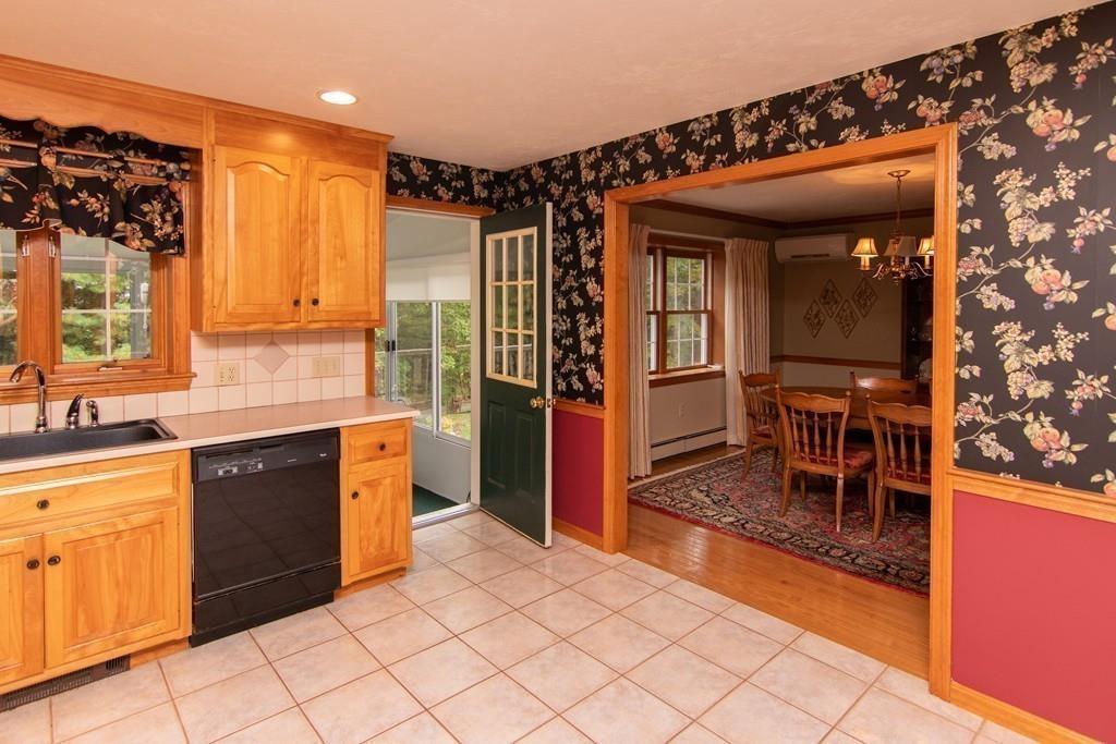 26 Ribero Drive Franklin, MA 02038 - Photo 10 of 36