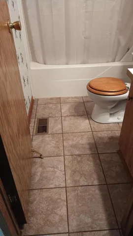 $45,000 | 545 East Streambank Street, Newaygo, MI 49337