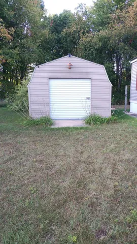 $45,000 | 545 East Streambank Street, Newaygo, MI 49337