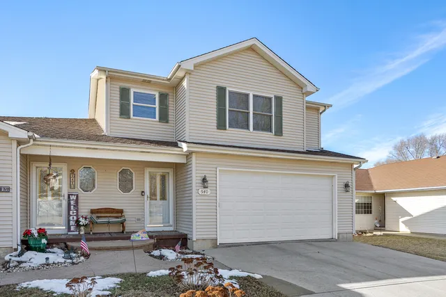 $2,200 | 540 Kennedy Street, Marengo, IL 60152