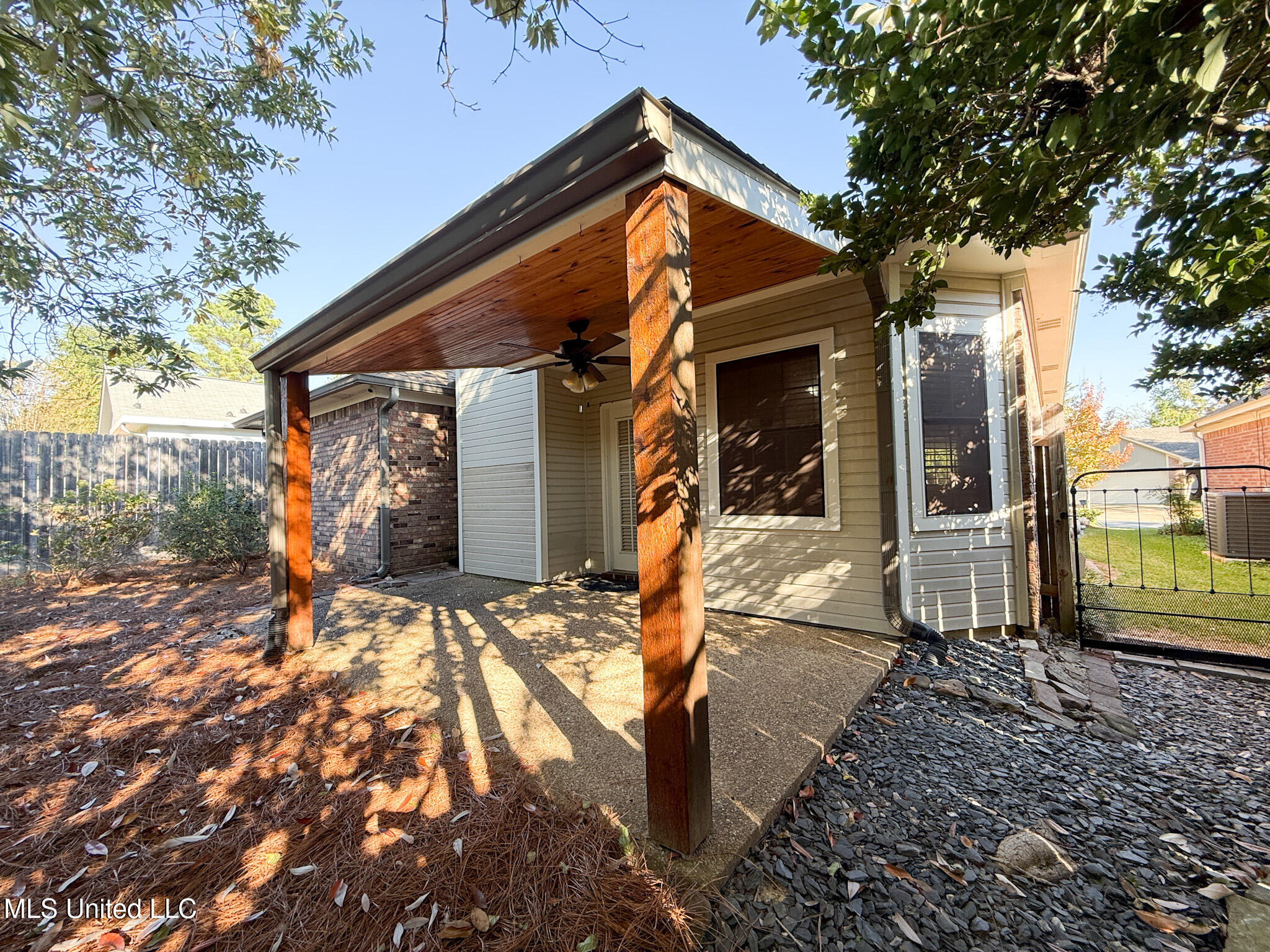 110 Commonwealth Avenue Brandon, MS 39047 - Photo 21 of 24 IMG_1606