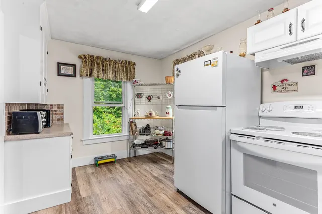 $899,000 | 32 Mill Street, Rochester, NH 03868