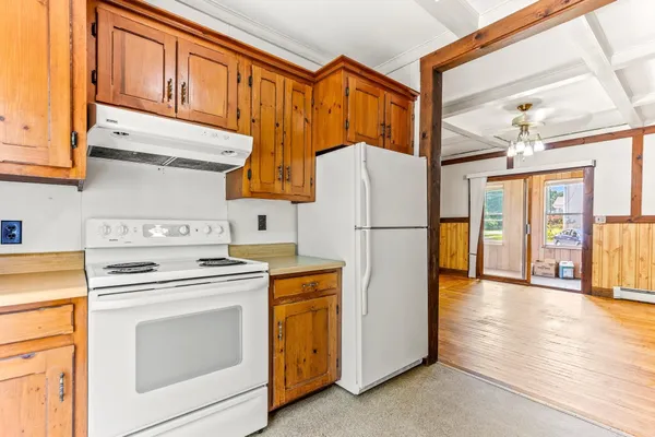 $899,000 | 32 Mill Street, Rochester, NH 03868