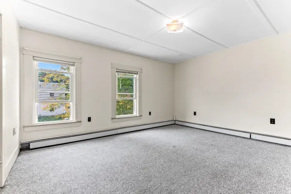 $899,000 | 32 Mill Street, Rochester, NH 03868