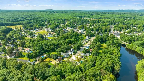 $899,000 | 32 Mill Street, Rochester, NH 03868