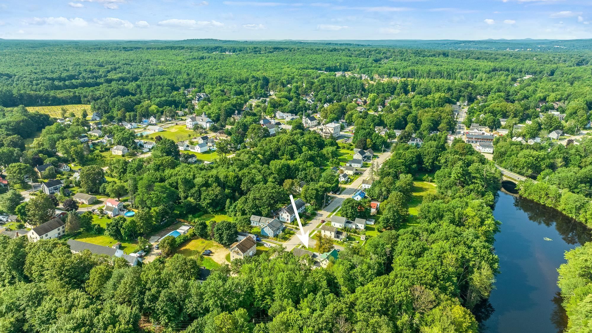 32 Mill Street Rochester, NH 03868 - Photo 7 of 39