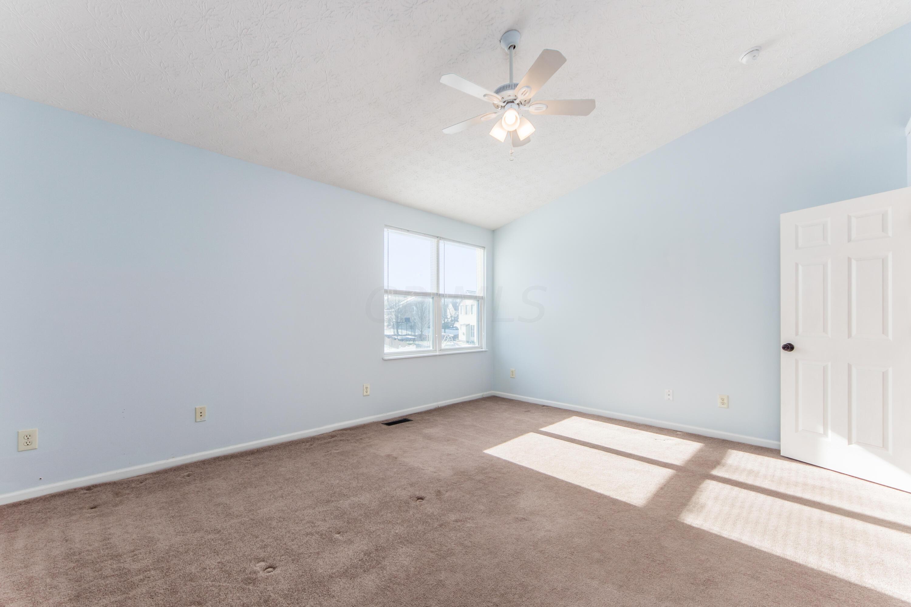 2538 Roe Drive Lewis Center, OH 43035 - Photo 21 of 37 M_2538_Roe062