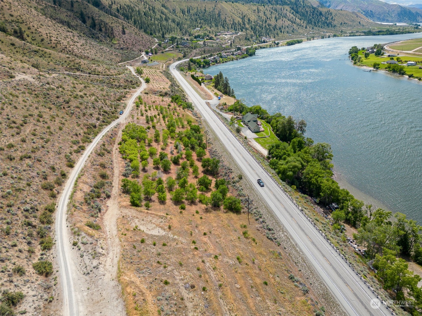 X Riverview Road Orondo, WA 98843 - Photo 10 of 11 a view of swimming pool with a yard