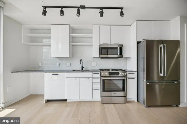 $497,000 | 70 N Street Southeast, Unit N811, Washington, DC 20003