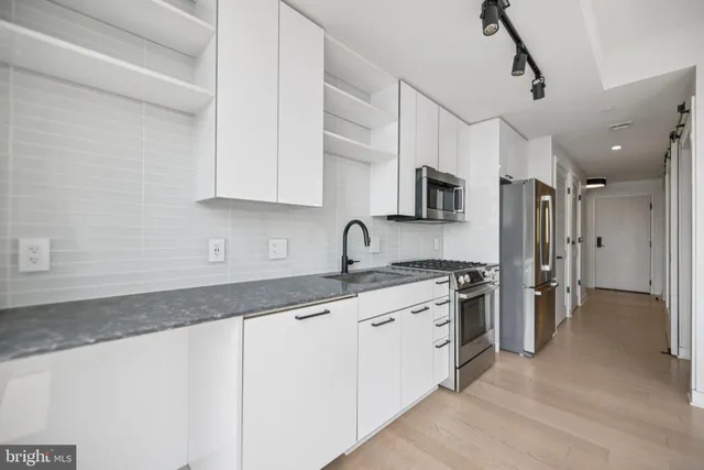 $497,000 | 70 N Street Southeast, Unit N811, Washington, DC 20003