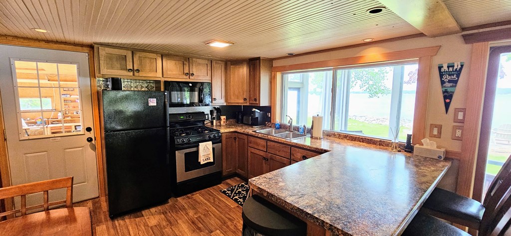 3521 South Stevenson Pier Road Brussels, WI 54204 - Photo 6 of 31 Gallery Image 6