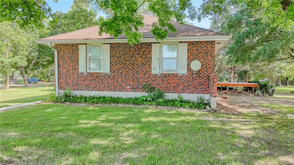 75 Northwest 1501st Road Holden, MO 64040 - Photo 40 of 44
