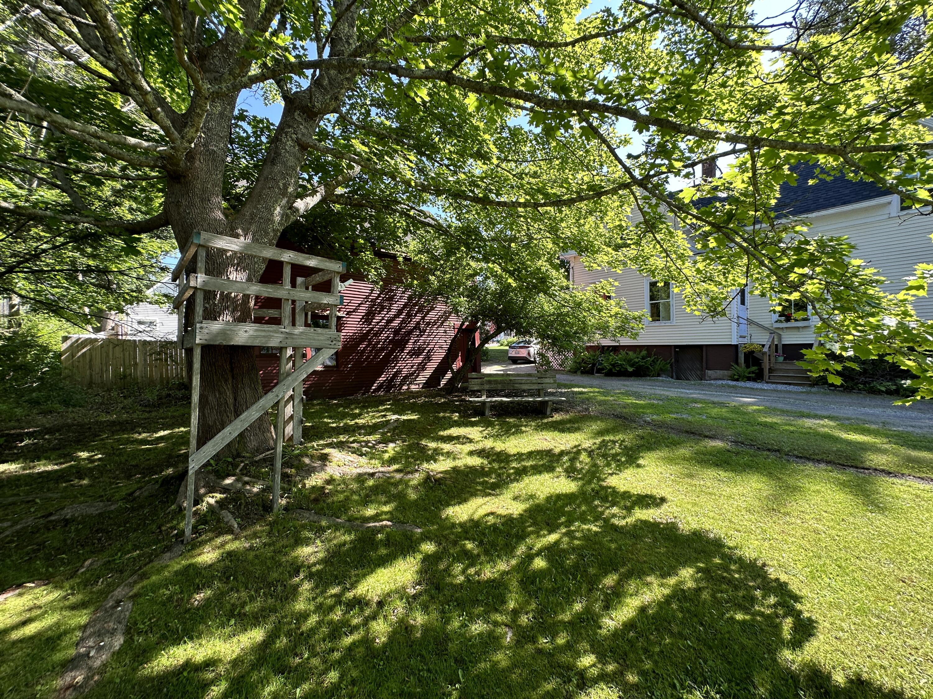 54 Main Street St. George, ME 04860 - Photo 10 of 62 .