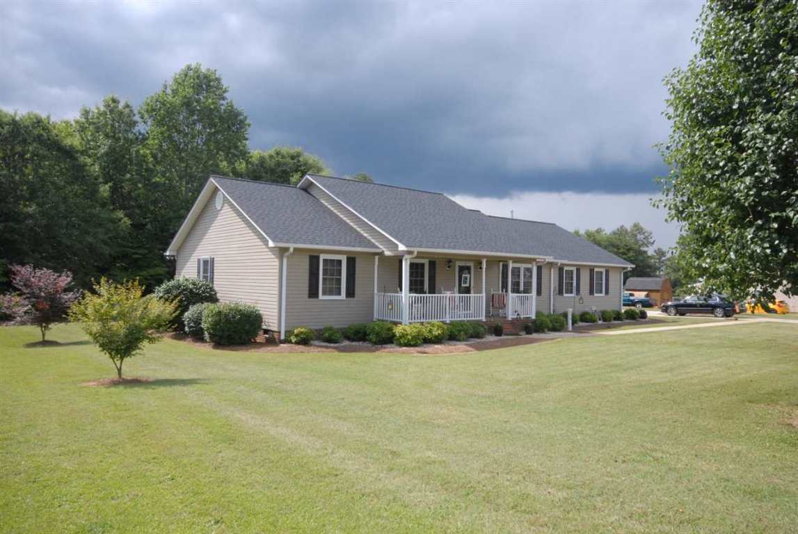 215 Ike Road, Unit SIX MILE Six Mile, SC 29682 - Photo 24 of 31 Gallery Image 24