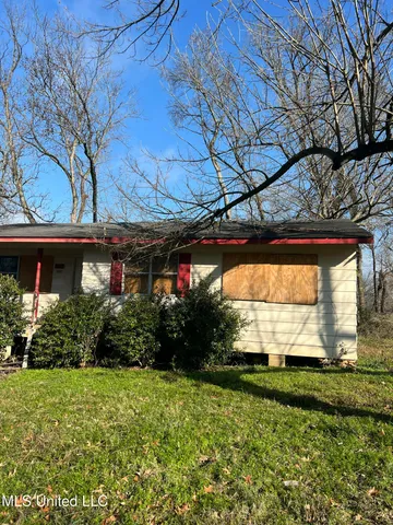 $38,500 | 2127 Military Avenue, Vicksburg, MS 39180