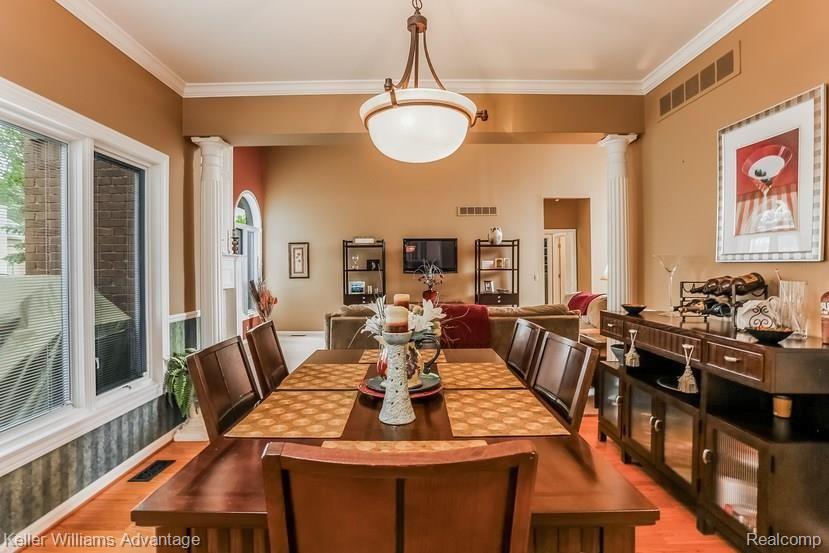 3378 Sawgrass Court Rochester Hills, MI 48309 - Photo 4 of 52