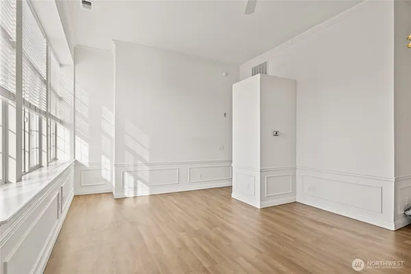 $260,950 | 202 East 3rd Street, Unit 215, Cle Elum, WA 98922