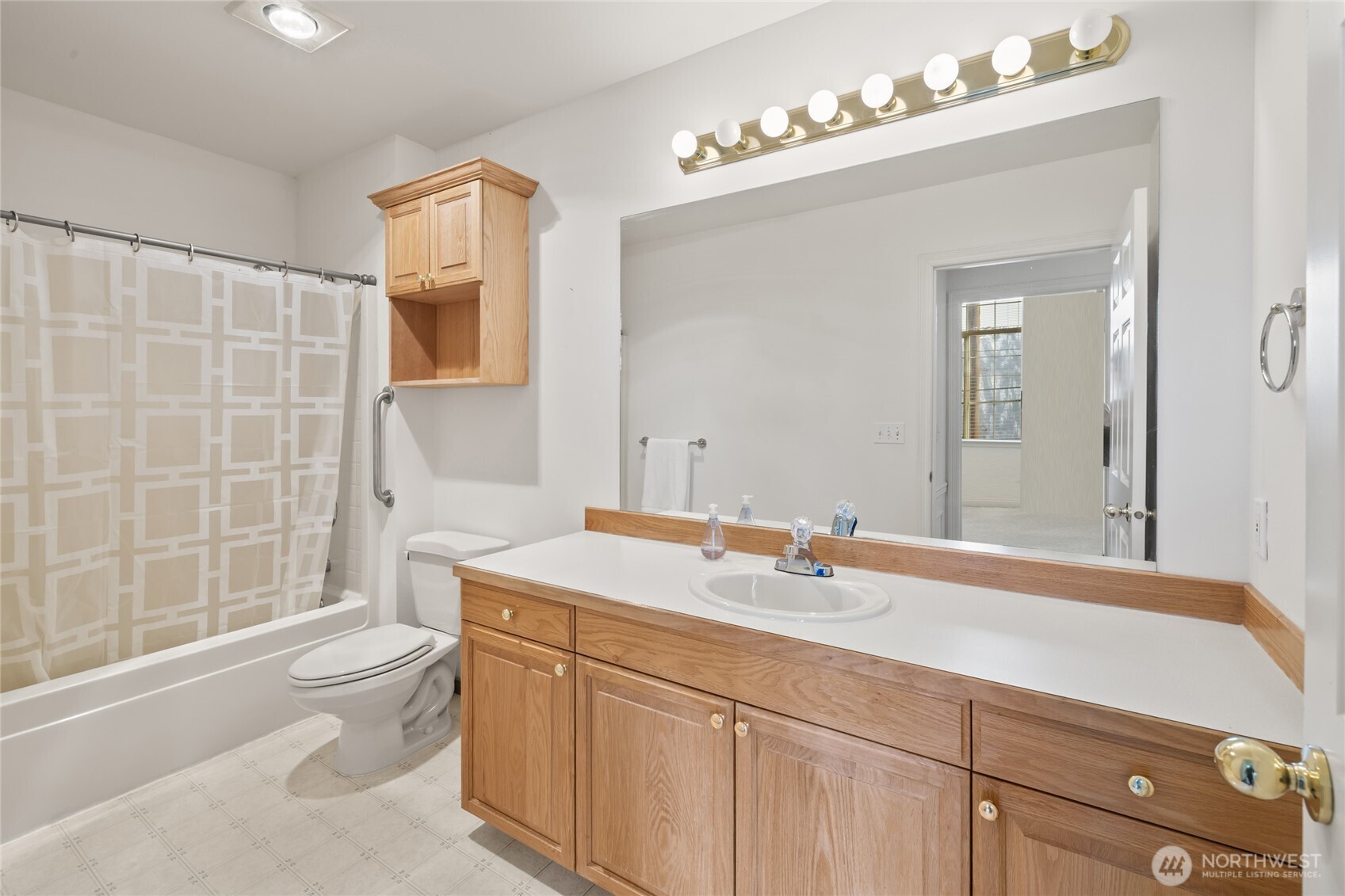 202 East 3rd Street, Unit 215 Cle Elum, WA 98922 - Photo 24 of 29