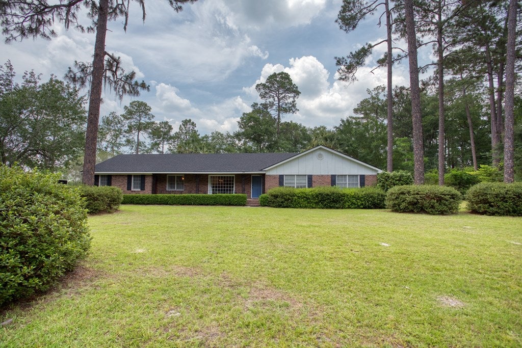 2581 Howell Road Lake Park, GA 31636 - Photo 4 of 45 Gallery Image 4