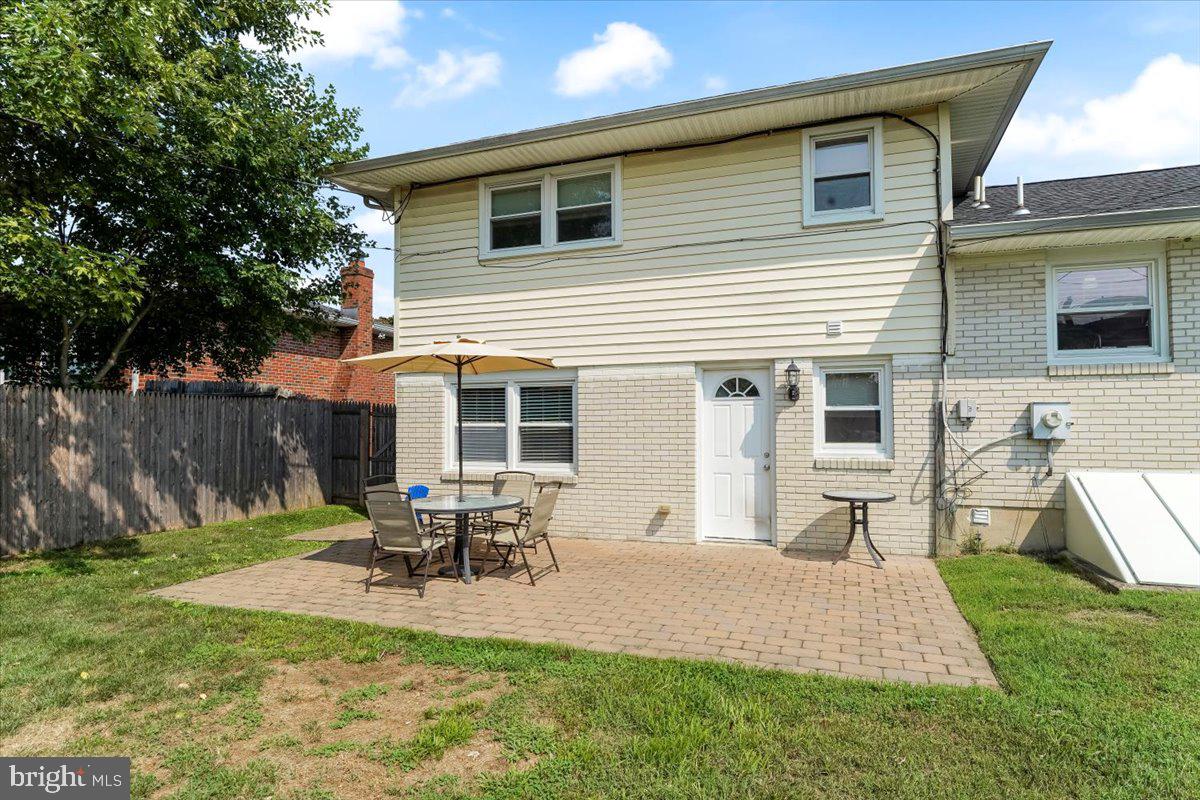 11 Tysons Ford Road Newark, DE 19711 - Photo 32 of 37 Rear Patio