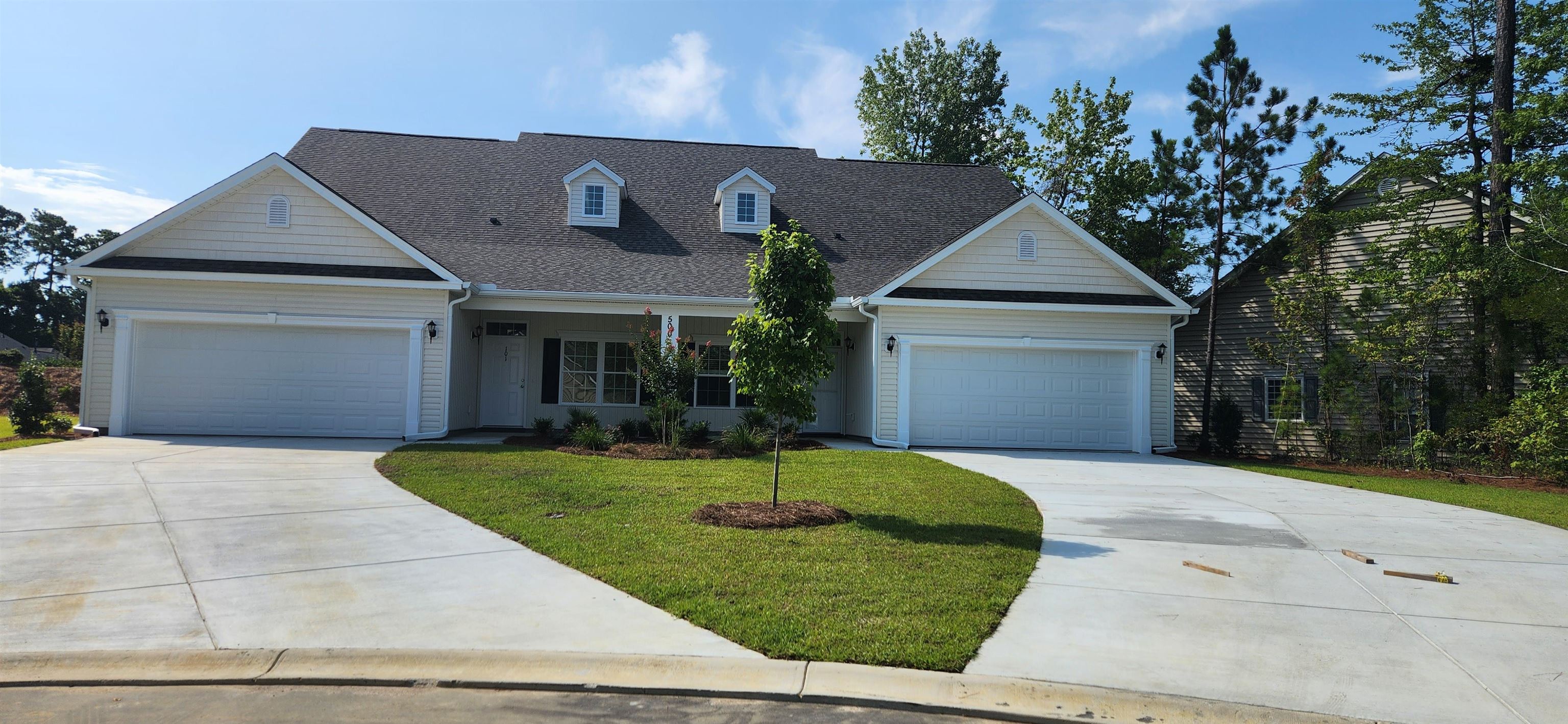 500 Aft Court, Unit 102 Murrells Inlet, SC 29576 - Photo 1 of 33 Gallery Image 1