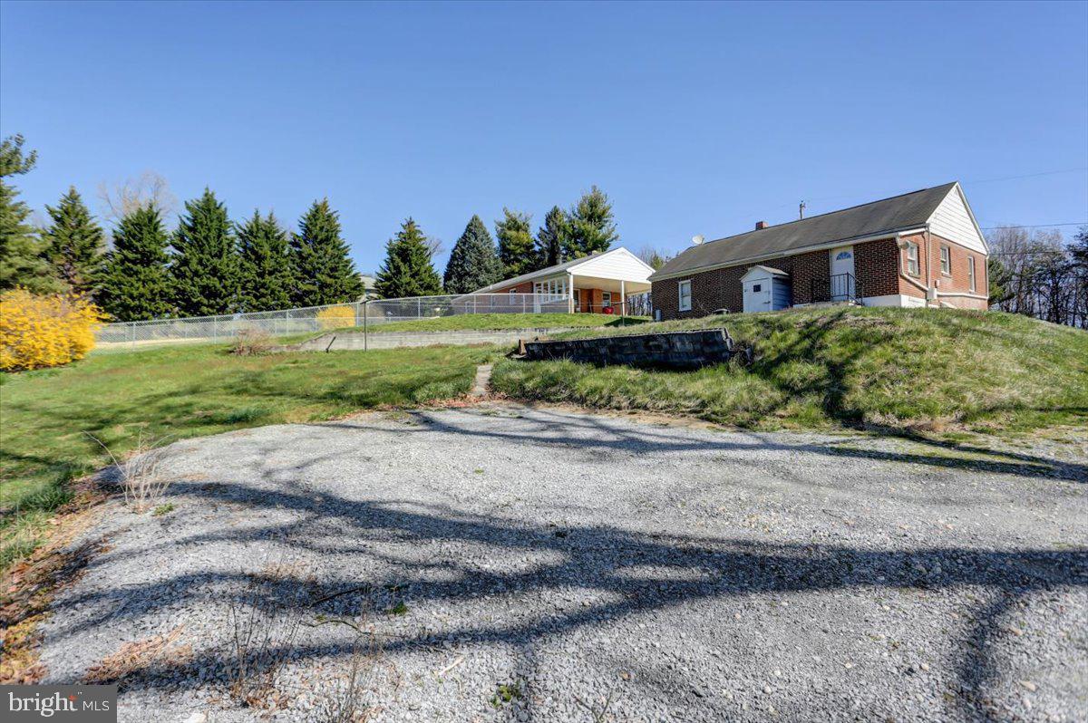 15643 Clear Spring Road Williamsport, MD 21795 - Photo 28 of 32 Gallery Image 28