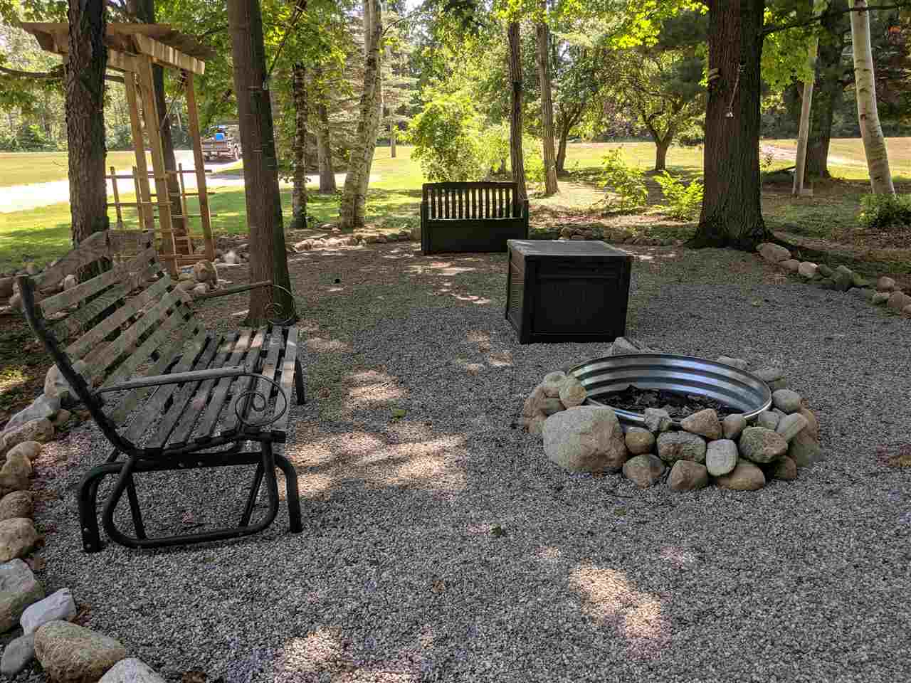 8076 Platte Road Beulah, MI 49617 - Photo 23 of 26 1864855-22.JPG