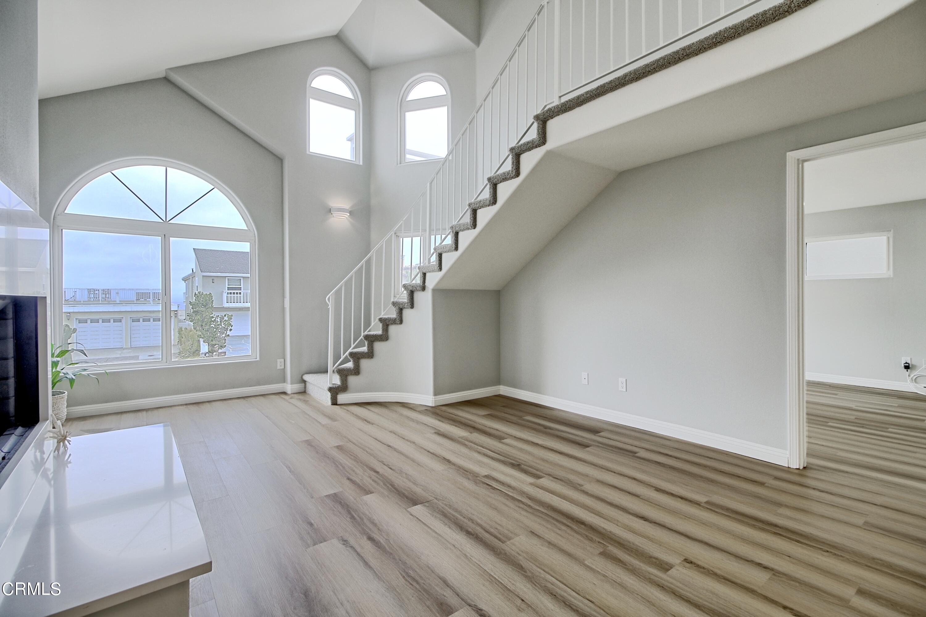 1516 Ocean Drive Oxnard, CA 93035 - Photo 17 of 42 024 (94)