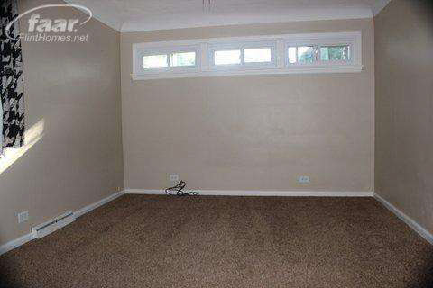 9807 Newburg Road Durand, MI 48429 - Photo 7 of 9 20413628-6.JPG