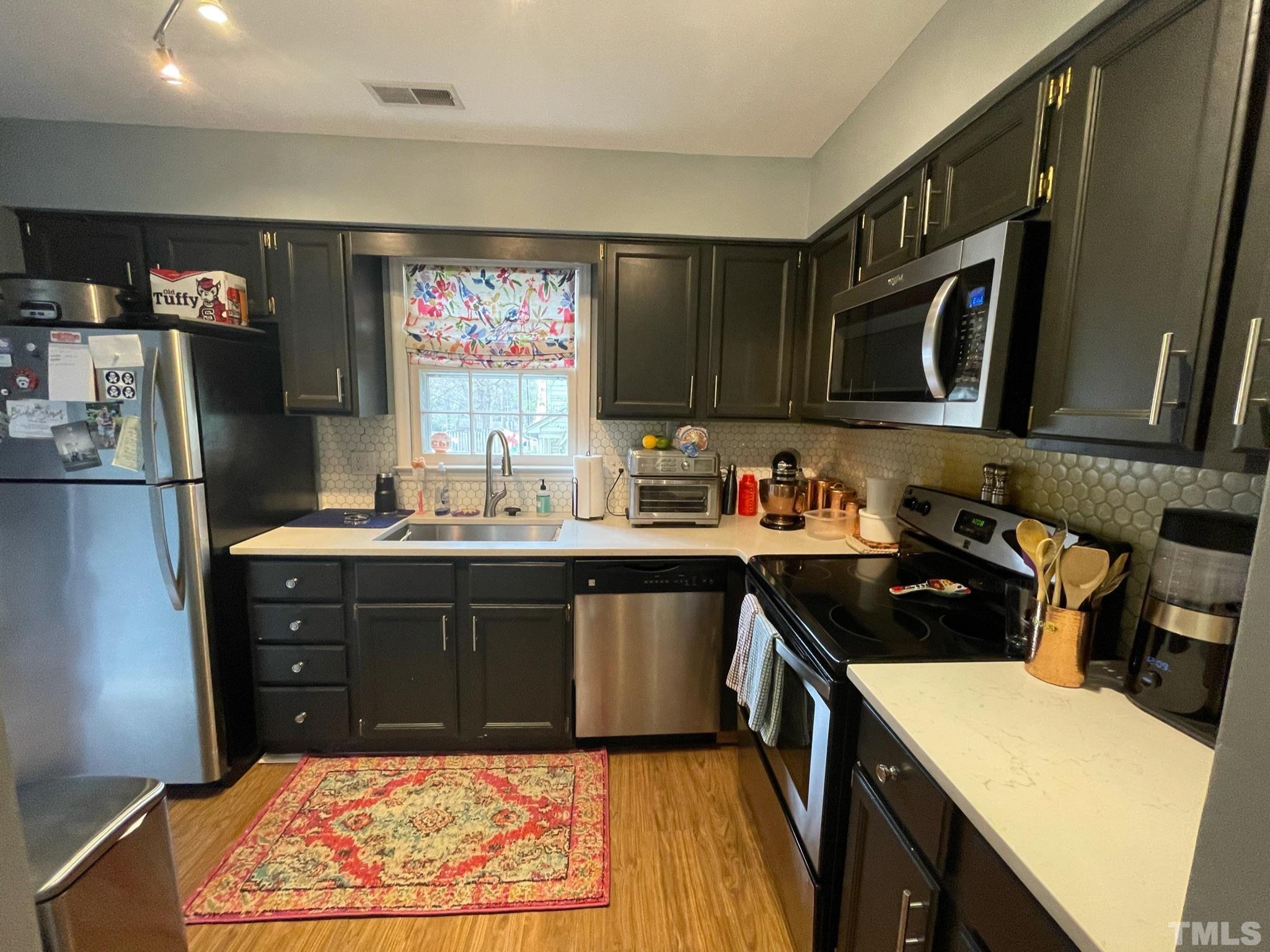 1324 Dylan Heath Court Raleigh, NC 27608 - Photo 7 of 10
