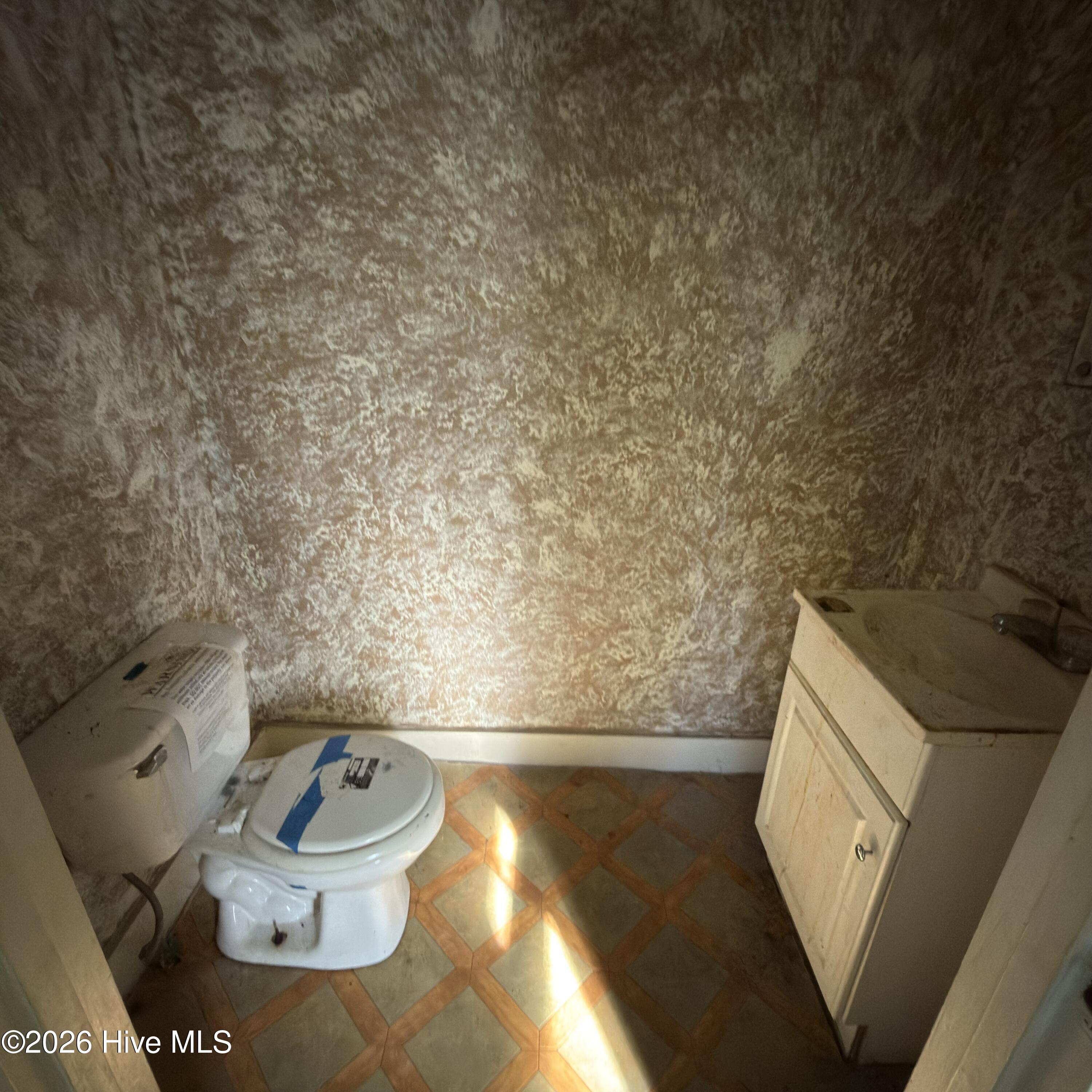 82 Long Ridge Road Plymouth, NC 27962 - Photo 11 of 11 Half bath in Bedroom 2